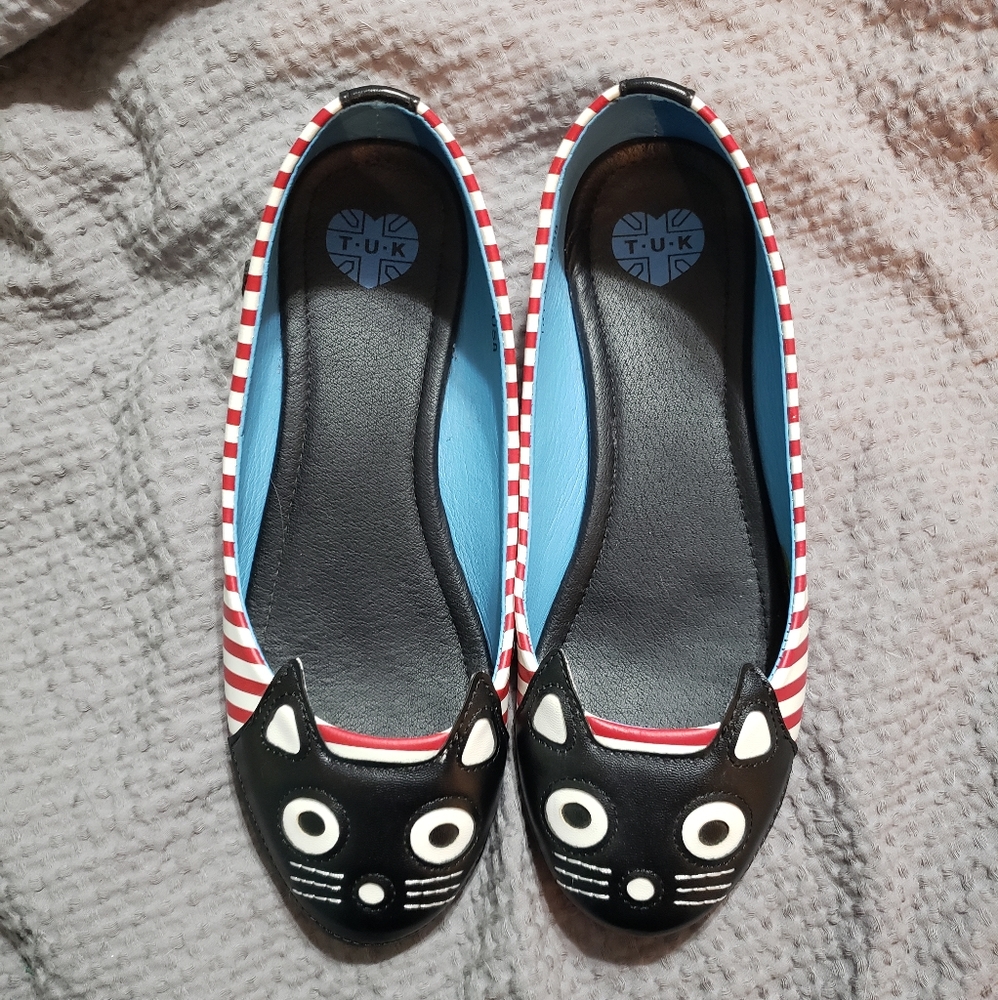 T.U.K Red & White Stripe Kitty Cat Flats 🐈‍⬛